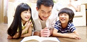 Những cách đơn giản để giúp con yêu thích đọc sách