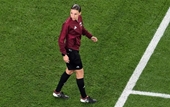 Stéphanie Frappart trở thành nữ trọng tài đầu tiên ra quân tại World Cup 2022
