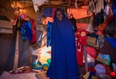 Phụ nữ và trẻ em Somalia sống cảnh bần cùng Chúng tôi bị bỏ mặc cho chết vì rắn cắn, đói khát, bệnh tật