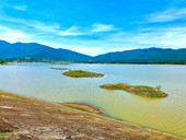 Khám phá vẻ đẹp hồ chứa nước Sông Biêu, Ninh Thuận