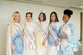 Hoa hậu Du lịch Thế giới 2022 tôn vinh áo dài và áo cóm dân tộc Thái