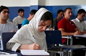 Taliban lên tiếng về lệnh cấm nữ sinh học đại học