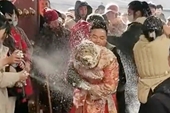 Trung Quốc dẹp nạn hét giá cô dâu