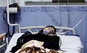 Một loạt nữ sinh Iran bị đầu độc, phụ huynh biểu tình