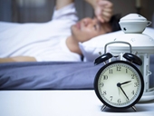 Chứng mất ngủ và cách sử dụng thực phẩm bổ sung hỗ trợ giấc ngủ