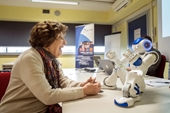 Robot là hy vọng cho khủng hoảng dân số già ở Italy