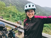 Cô gái miền Tây dành 30 ngày để đạp xe xuyên Việt