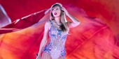 Taylor Swift - Chiến binh bất bại trong hành trình chinh phục thế giới