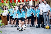 Đại sứ quán Đức giao lưu với Đội tuyển bóng đá nữ Việt Nam
