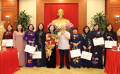 Tổng Bí thư Nguyễn Phú Trọng Nữ ĐBQH phải là những tấm gương truyền cảm hứng cho phụ nữ và thế hệ trẻ