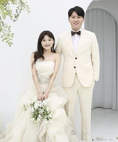 Hai người Hàn Quốc ghép tim kết hôn 2 trái tim khiếm khuyết cùng nhịp đập