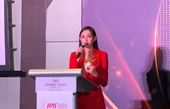 Hoa hậu Thùy Tiên bất ngờ nhận giải thưởng quốc tế tại Singapore