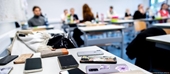 Hà Lan cấm sử dụng điện thoại di động trong lớp học từ năm 2024