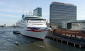Hà Lan Amsterdam đóng cửa bến tàu để hạn chế du lịch