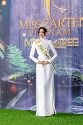 Hoa hậu Mina Sue Choi nền nã trong tà áo dài, làm đại sứ  Miss Earth Vienam 2023