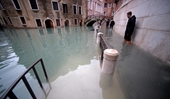 UNESCO đề nghị đưa Venice vào danh sách di sản đang nguy cấp
