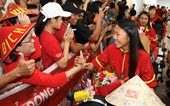 Đội tuyển bóng đá nữ Việt Nam trở về từ World Cup 2023 trong sự chào đón nồng nhiệt