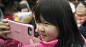 Trung Quốc đề xuất chỉ cho trẻ em sử dụng điện thoại 1-2 tiếng ngày