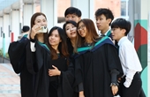 Sinh viên Hồng Kông mới ra trường có mức lương cao