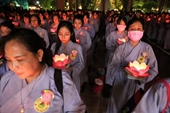 Vu lan báo hiếu Các chùa ở TP HCM thông báo lịch lễ hoa đăng, bông hồng cài áo