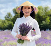 Anna Hoàng Cô gái gắn kết văn hóa Việt-Anh