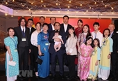 Thủ tướng gặp gỡ cộng đồng người Việt Nam ở Brazil và các nước lân cận