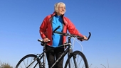 Cụ bà 85 tuổi đạp xe vòng quanh Scotland