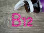 Cảm giác tê và ngứa ran là dấu hiệu thiếu vitamin B12 trầm trọng