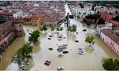 Italy ban bố cảnh báo đỏ về mưa lũ tại nhiều vùng trên cả nước