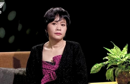 Nghệ sĩ Kim Huyền Về Việt Nam làm nghệ thuật là quyết định đúng nhất đời