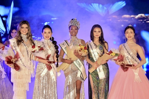 Anna Hoàng – Cô gái gốc Việt đăng quang Á hậu 1 tại Miss Eco Teen International 2023