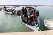Hơn 60 người di cư bị mất tích ngoài khơi Yemen do đắm thuyền