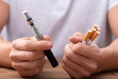 Vì sao thuốc lá điện tử có khả năng gây nghiện cao