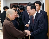 Chủ tịch nước gặp gỡ đại diện các thế hệ người Việt Nam tại Nhật Bản