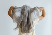 Ngăn ngừa tóc bạc sớm bằng cách nào