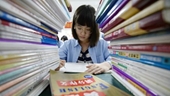 Lệnh cấm học thêm ở Trung Quốc nới rộng khoảng cách học vấn giữa nông thôn và thành thị
