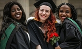Các trường đại học Anh thâm hụt tài chính do lượng sinh viên quốc tế giảm mạnh