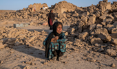Gần 100 000 trẻ em Afghanistan có thể chết vì lạnh giá và đói khát