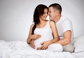 Quan hệ khi mang thai nên tránh điều gì để không ảnh hưởng đến em bé