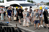 Đảo Bali bắt đầu áp thuế 10 USD đối với khách du lịch người nước ngoài