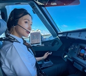 Nữ cơ trưởng hàng không Việt Bên trong buồng lái cùng ước mơ chinh phục bầu trời