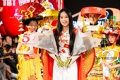 Anna Hoàng giới thiệu văn hoá Tết Việt tại Tuần lễ thời trang London