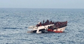 Maroc và Tunisia giải cứu hàng trăm người di cư trên biển