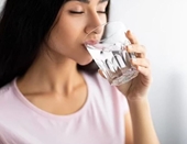 Thiếu nước mạn tính và nguy cơ mắc bệnh tim, thận, tiểu đường