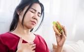 8 lời khuyên sau bữa ăn giúp giảm chứng ợ nóng
