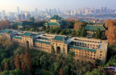 Đại học Trung Quốc đứng vững giữa cơn bão kinh tế