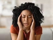 8 cách giảm đau đầu không cần dùng thuốc