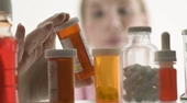 10 loại thuốc nên có sẵn trong tủ thuốc gia đình