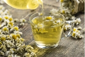 10 loại trà thảo mộc giúp thanh nhiệt, giải độc cho ngày nắng nóng