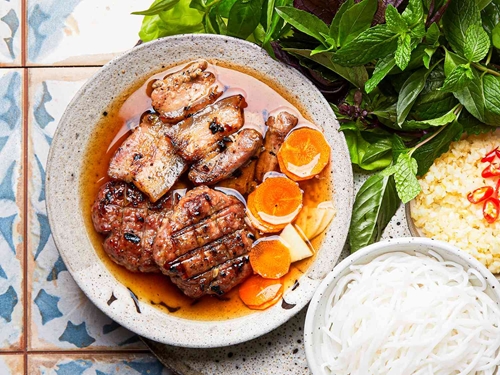 Bốn đặc sản Việt Nam vào top món ăn từ thịt xay ngon nhất châu Á